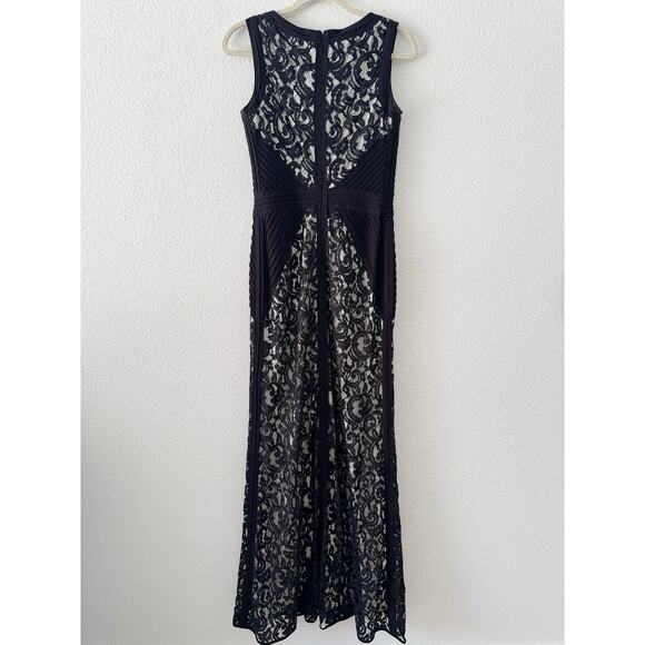 Tadashi Shoji Sleeveless Lace Gown with Pleated Panels Black Ivory Size 6 - Picture 6 of 6